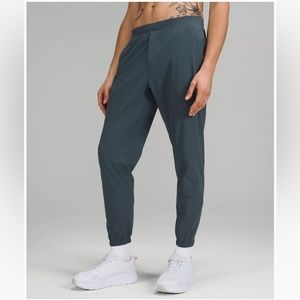 Lululemon Men’s Surge Jogger - Iron Blue size M. 29” inseam